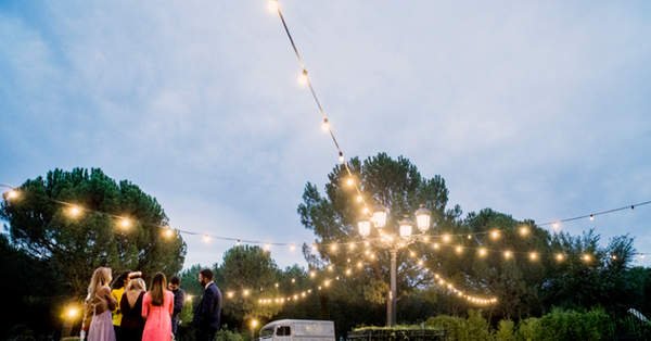Cómo entretener a los invitados en tu boda en 5 pasos